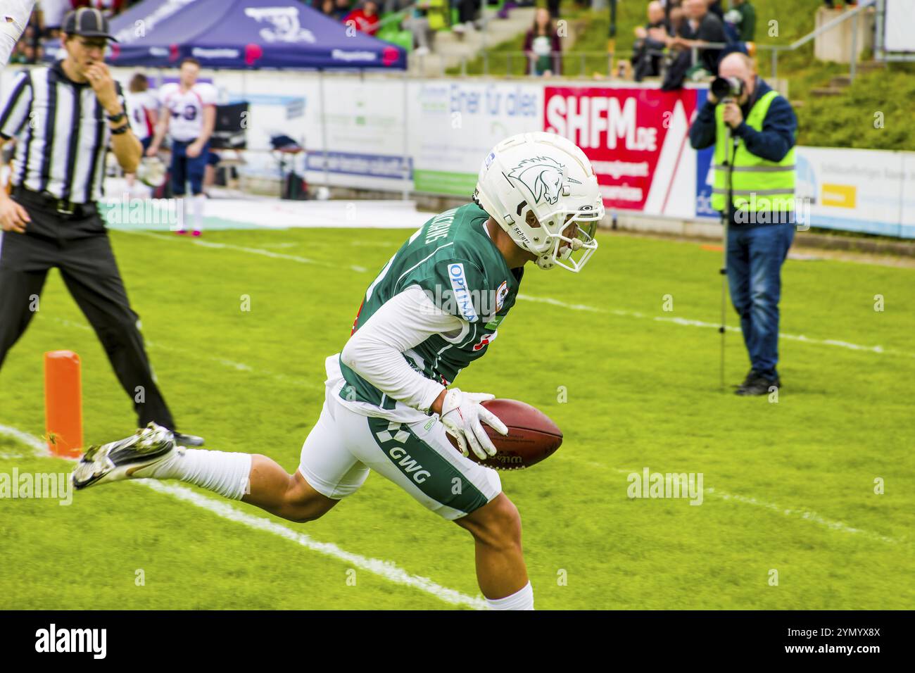 Footballgame CEFL , Quarterfinal , Schwaebisch Hall Unicorns vs. Stockholm Mean Machines, Central European Football League (CEFL), Quarterfinal at Opt Foto Stock