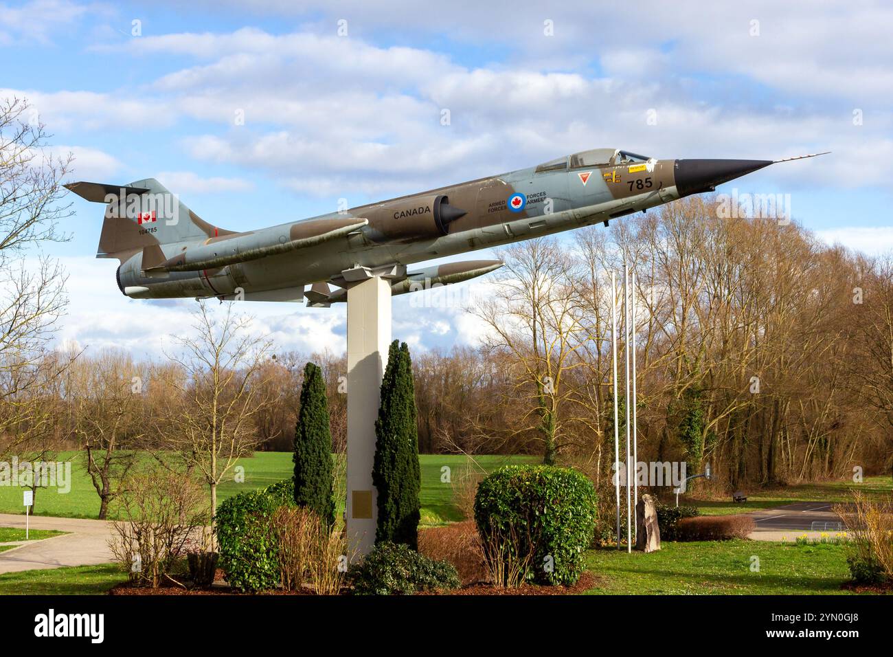 Caccia CF-104 Starfighter delle forze canadesi in mostra vicino all'ex base aerea canadese di Solingen (ora Aeroporto di Baden-Baden) in Germania. Rheinmunste Foto Stock