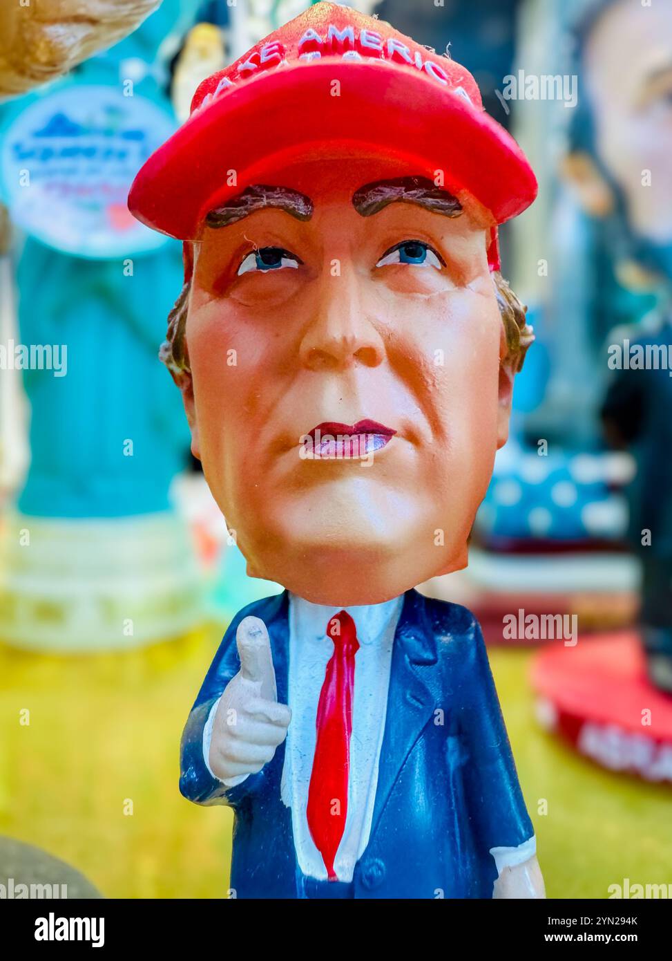 Bambola Bobble Head di Donald Trump Foto Stock