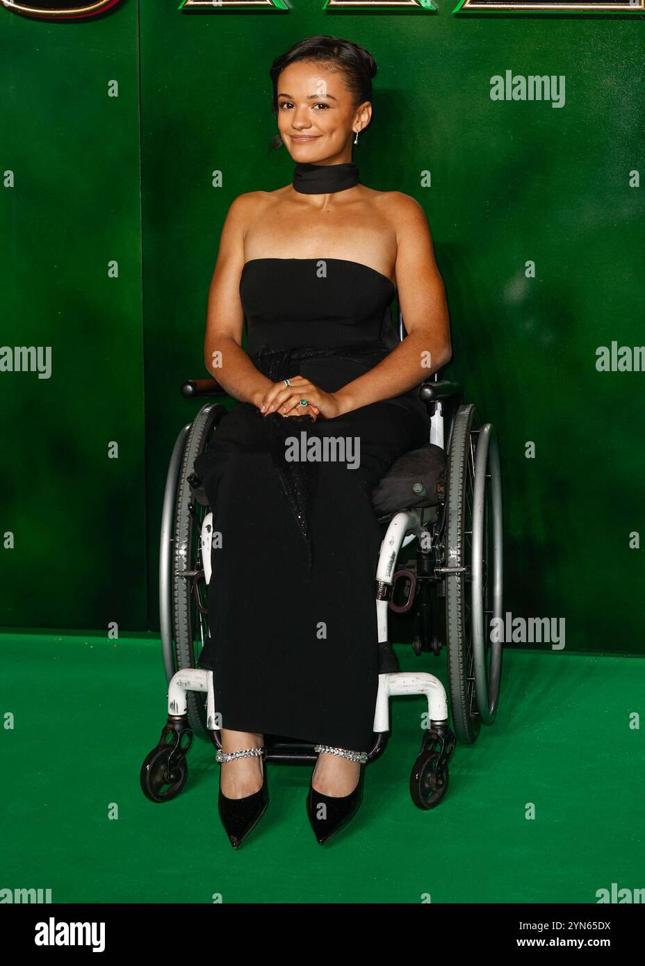 Londra, Regno Unito. 18 novembre 2024. Marissa Bode partecipa alla premiere britannica di "Wicked" tenutasi alla Royal Festival Hall di Londra. (Foto di Mario Mitsis/SOPA Images/Sipa USA) credito: SIPA USA/Alamy Live News Foto Stock