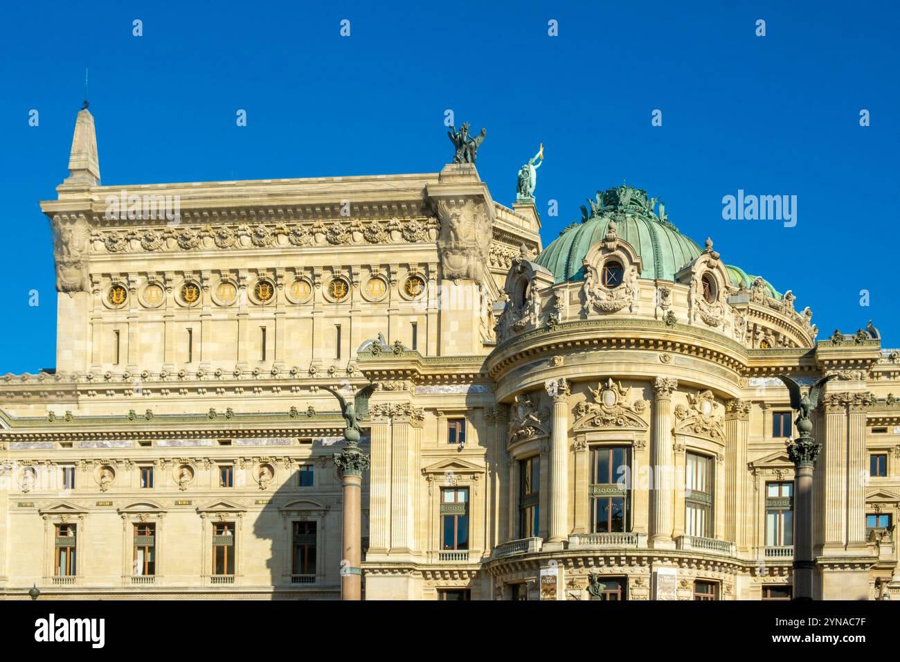 Francia, Parigi, l'Opera Garnier, facciata ovest Foto Stock