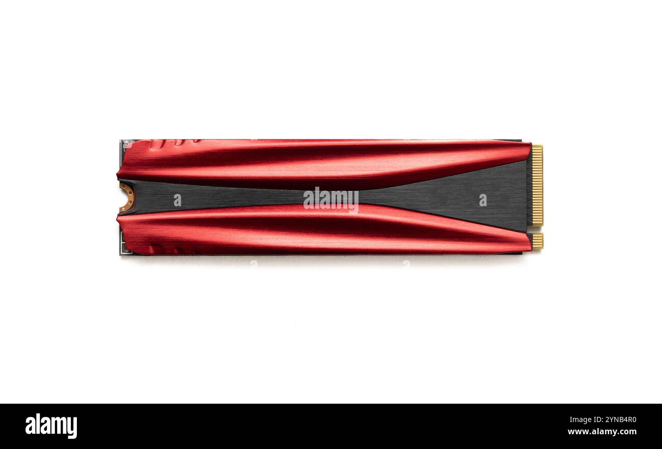 SSD NVMe M.2 con dissipatore di calore su sfondo bianco Foto Stock