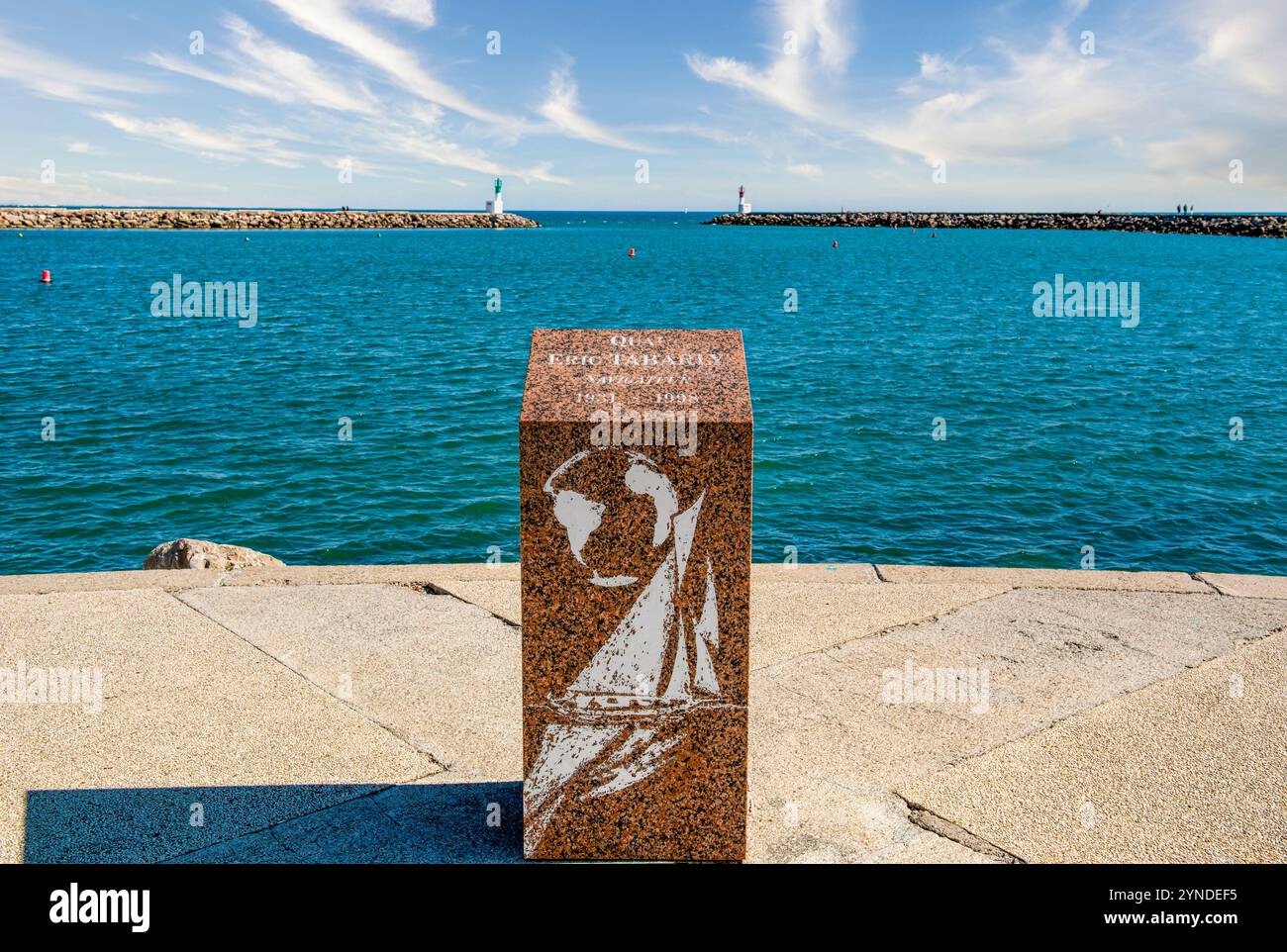 Situata lungo una penninsula sul Mar Mediterraneo, Carnon è conosciuta per il suo porto turistico, le dune e le spiagge nel sud della Francia Foto Stock