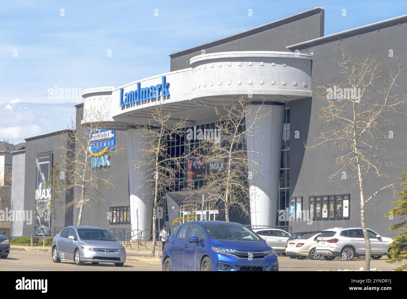 Calgary, Alberta. Canada. 4 maggio 2023. Ingresso al cinema Landmark Cinemas Foto Stock