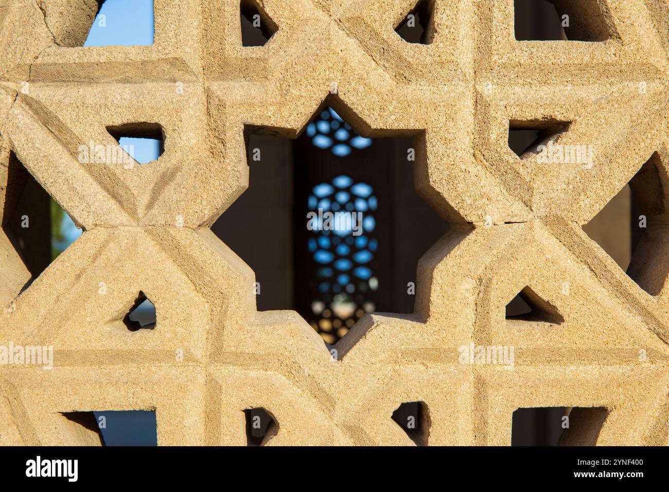 Primo piano della decorazione a forma di stella sul Monumento Shahidlar nel vicolo dei Martiri a Baku, Azerbaigian Foto Stock