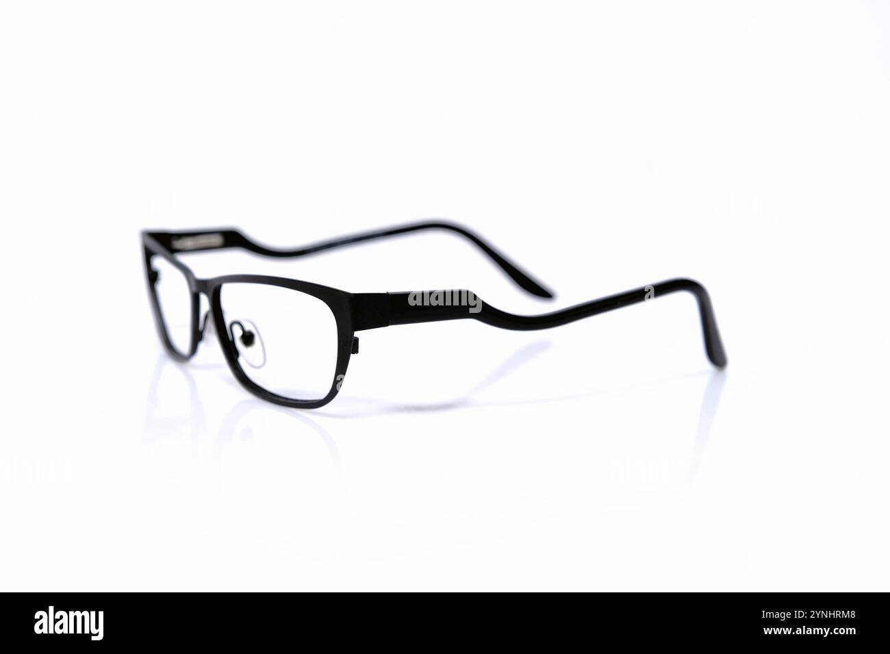 vista, senso, miglioramento, correzione, diottria, difetto, miglioramento, oftalmologo, indossare occhiali, umano, viso, estetica, lenti correttive, Foto Stock