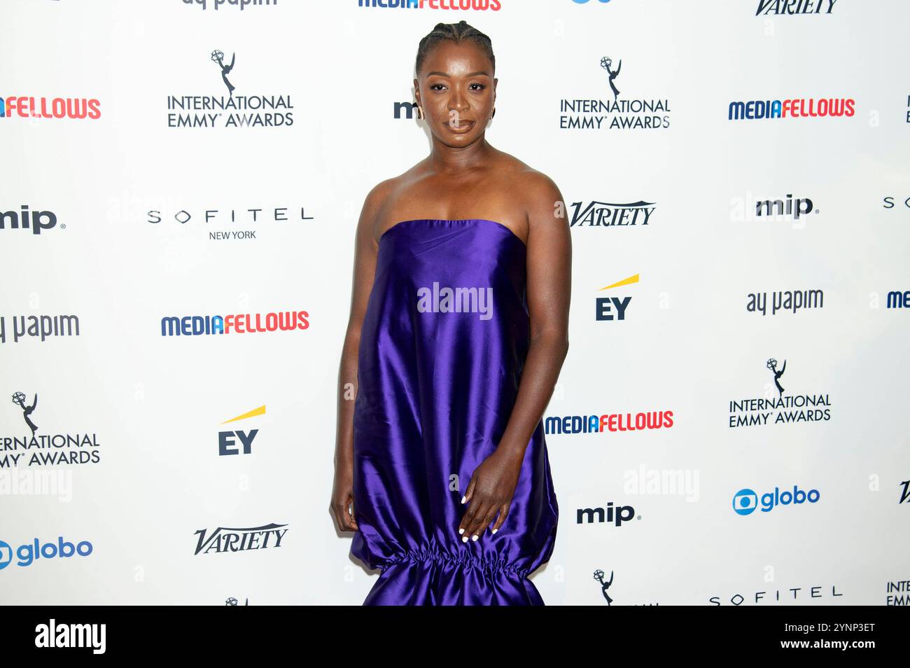 Folake Olowofoyeku bei der Verleihung der 52. International Emmy Awards 2024 nell'Hilton Hotel di New York. New York, 25.11.2024 *** Folake Olowofoyeku agli International Emmy Awards 52 2024 al New York Hilton Hotel New York, 25 11 2024 foto:XB.xHinex/xFuturexImagex emmys ny 4289 Foto Stock