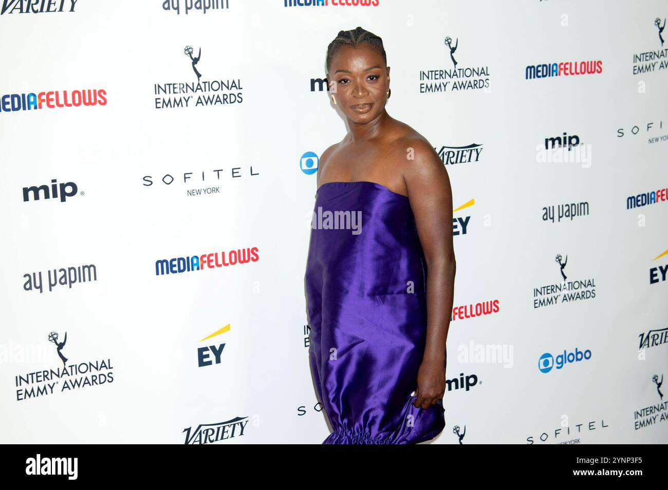 Folake Olowofoyeku bei der Verleihung der 52. International Emmy Awards 2024 nell'Hilton Hotel di New York. New York, 25.11.2024 *** Folake Olowofoyeku agli International Emmy Awards 52 2024 al New York Hilton Hotel New York, 25 11 2024 foto:XB.xHinex/xFuturexImagex emmys ny 4288 Foto Stock