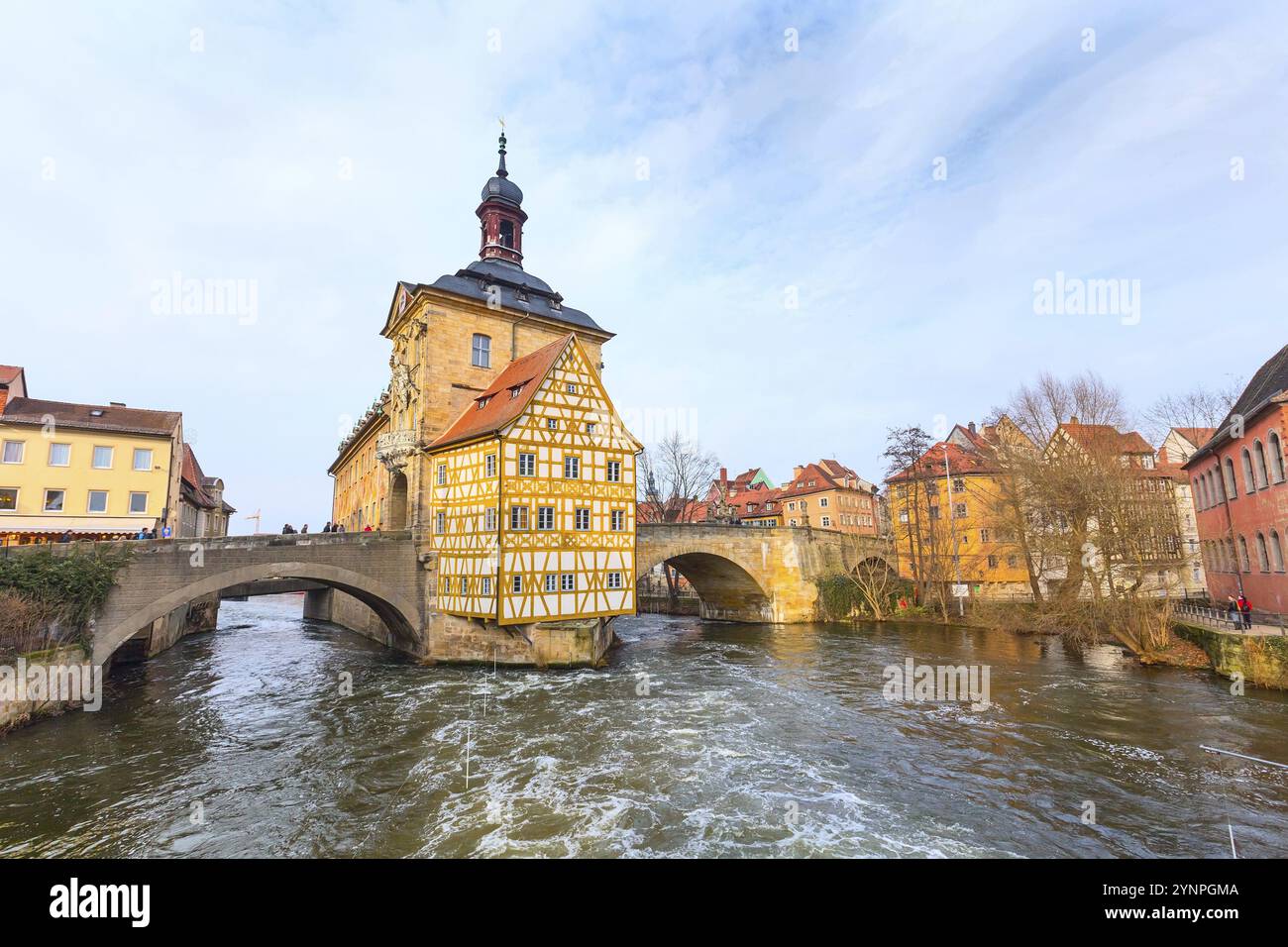 Bamberga, Germania, 19. Febbraio 2017: Ikone der Oberen Bruecke oder Brucke und des Alten Rathauses a Bamberga, Deutschland Foto Stock