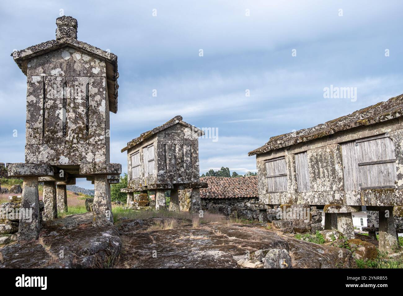 Granai Lindoso nel Parco Nazionale di Peneda Geres, Portogallo Foto Stock
