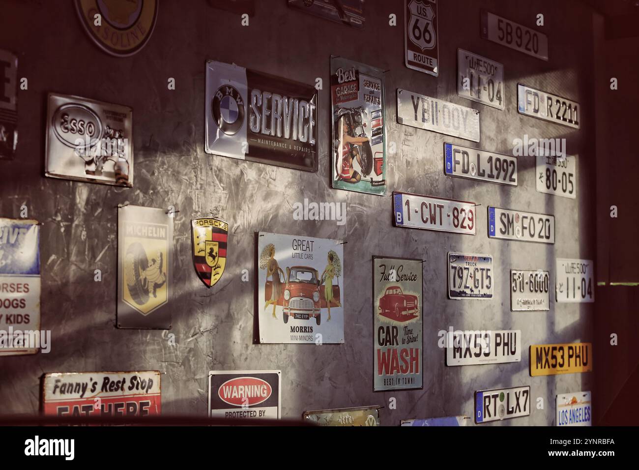Decorazione da parete targa in metallo vintage London