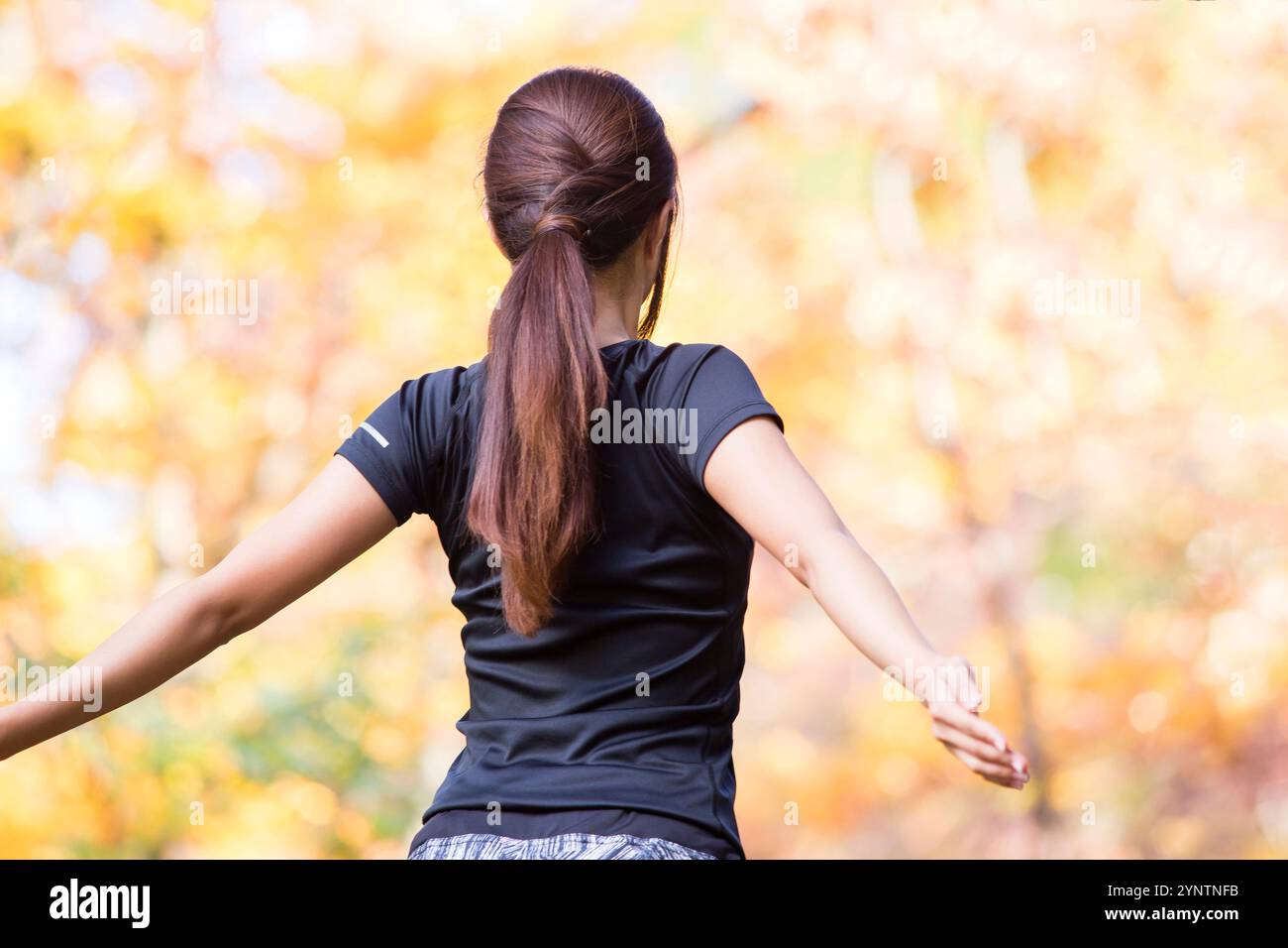 Donna in abbigliamento sportivo Foto Stock