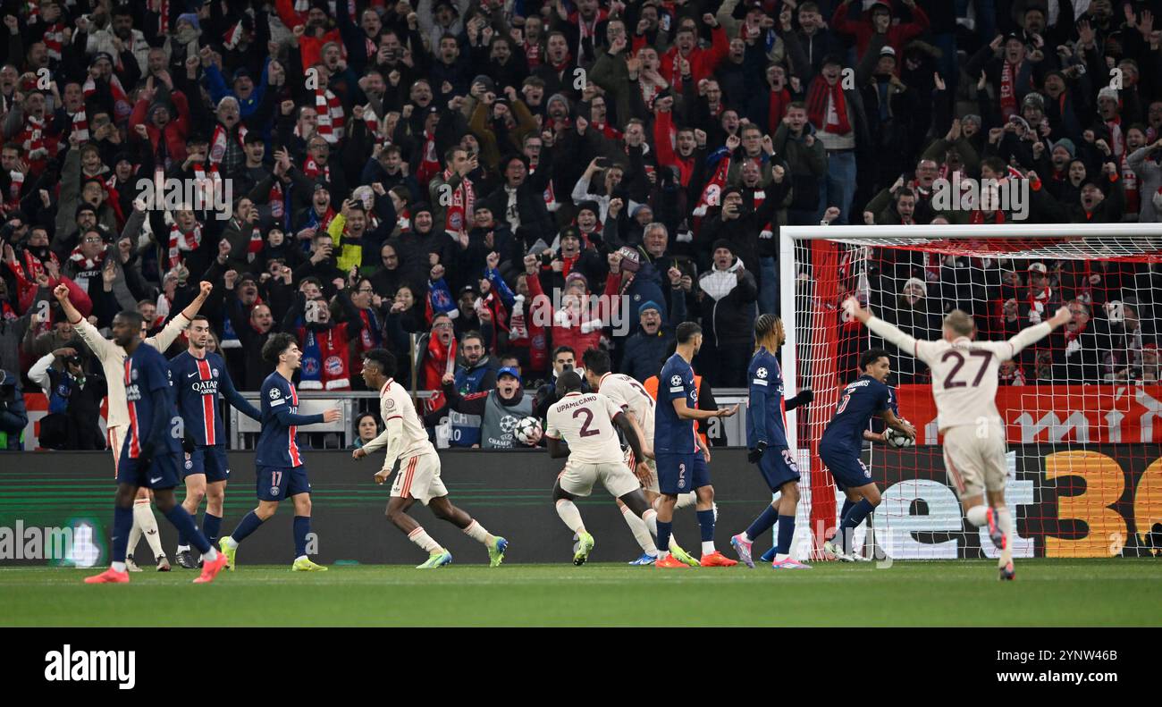 TOR zum 1:0 min-jae Kim FC Bayern Muenchen FCB (03) Torjubel FC Bayern Muenchen FCB vs Paris Saint-Germain PSG Spieltag 5 26.11.2024 REGOLAMENTI DFL VIETANO QUALSIASI USO DI FOTOGRAFIE COME SEQUENZE DI IMMAGINI E/O QUASI-VIDEO Foto Stock