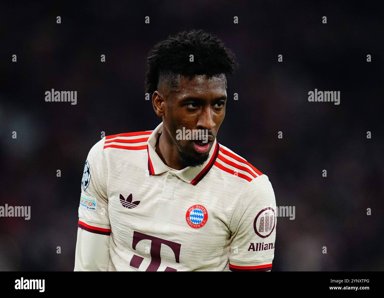 Novembre 26 2024: Kingsley Coman del Bayern Monaco guarda durante una partita di Champions League 5, contro il Paris Saint-Germain, all'Allianz Areana, Monaco di Baviera, Germania. Ulrik Pedersen/CSM Foto Stock