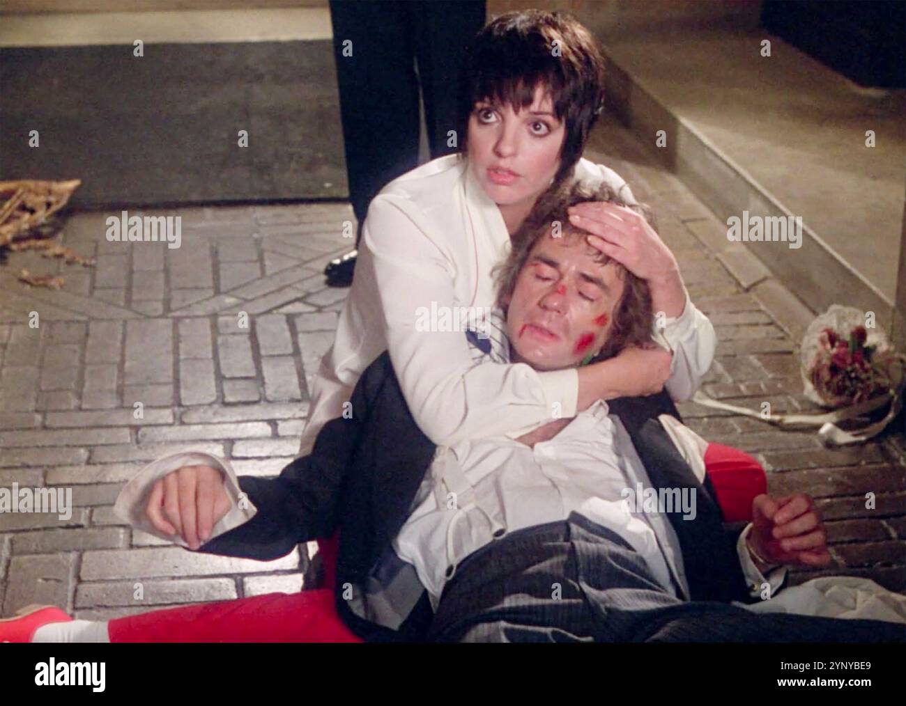 ARTHUR 1981 Warner Bros. Film con Liza Minnelli nel ruolo di Linda Marolla e Dudley Moore nel ruolo di Arthur Bach Foto Stock