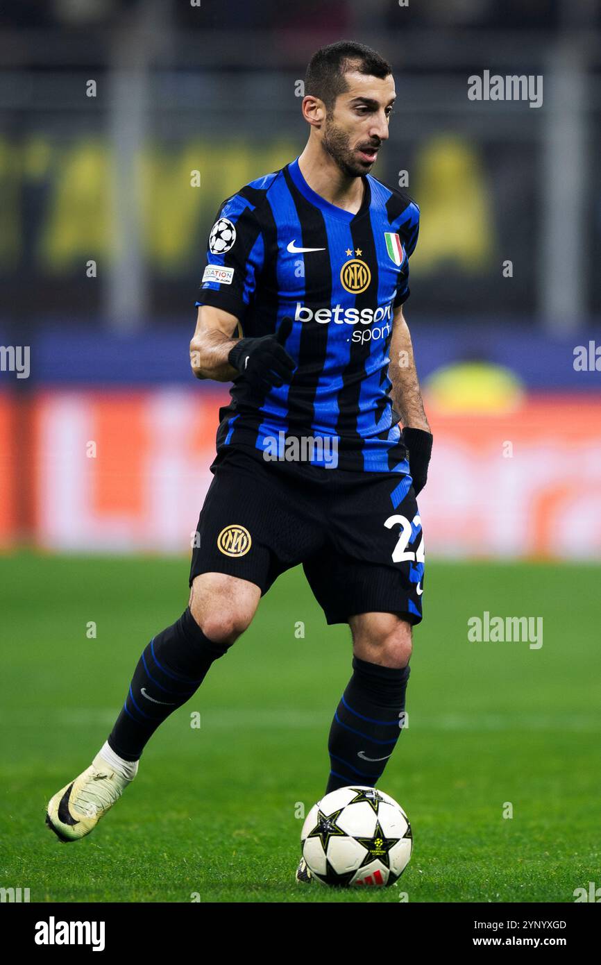 Milano, Italia. 26 novembre 2024. Henrikh Mkhitaryan del FC Internazionale durante la fase di UEFA Champions League 2024/25 partita di calcio tra FC Internazionale e RB Leipzig. Crediti: Nicolò campo/Alamy Live News Foto Stock