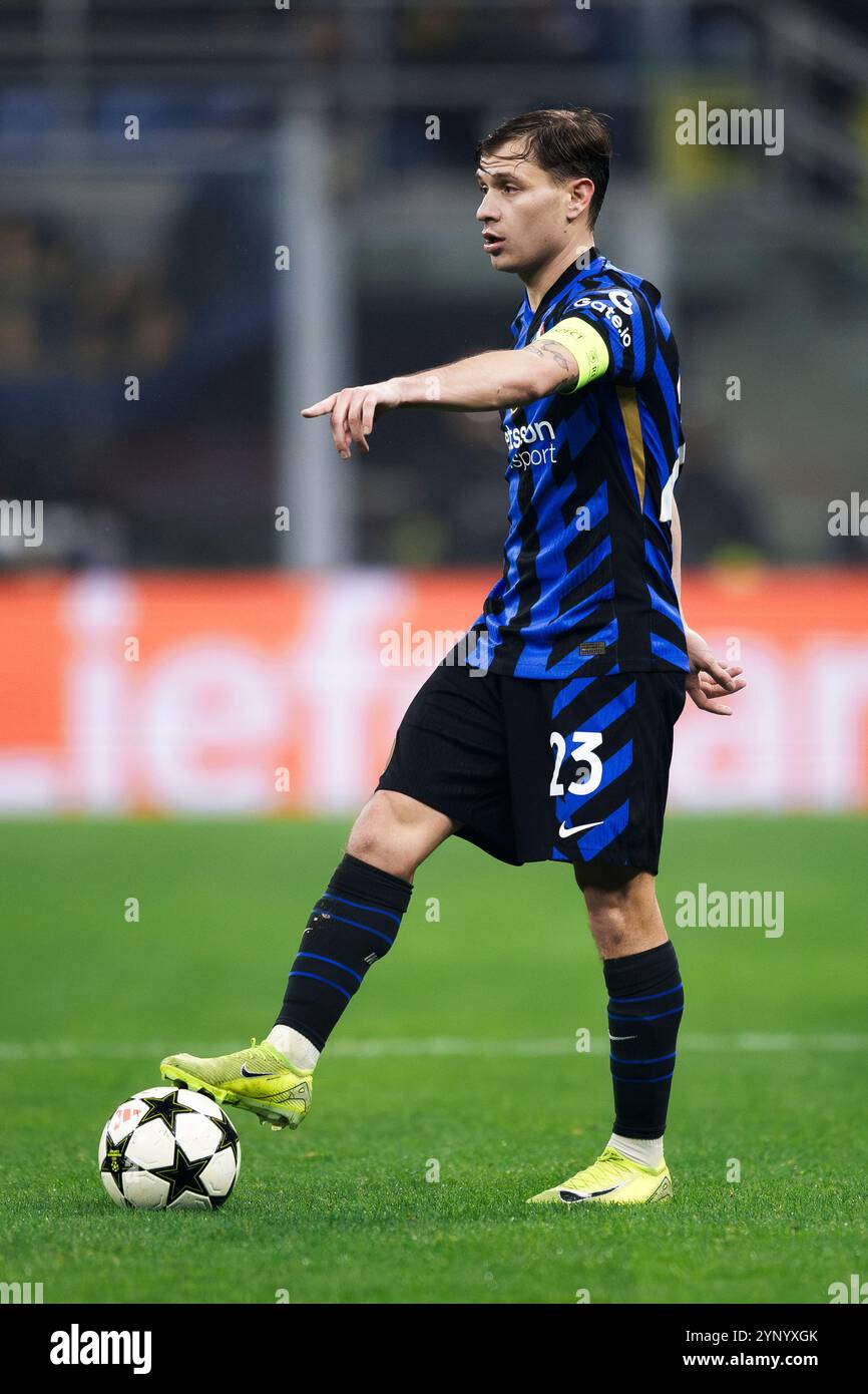 Milano, Italia. 26 novembre 2024. Nicolo Barella del FC Internazionale durante la fase di UEFA Champions League 2024/25 partita di calcio tra FC Internazionale e RB Leipzig. Crediti: Nicolò campo/Alamy Live News Foto Stock