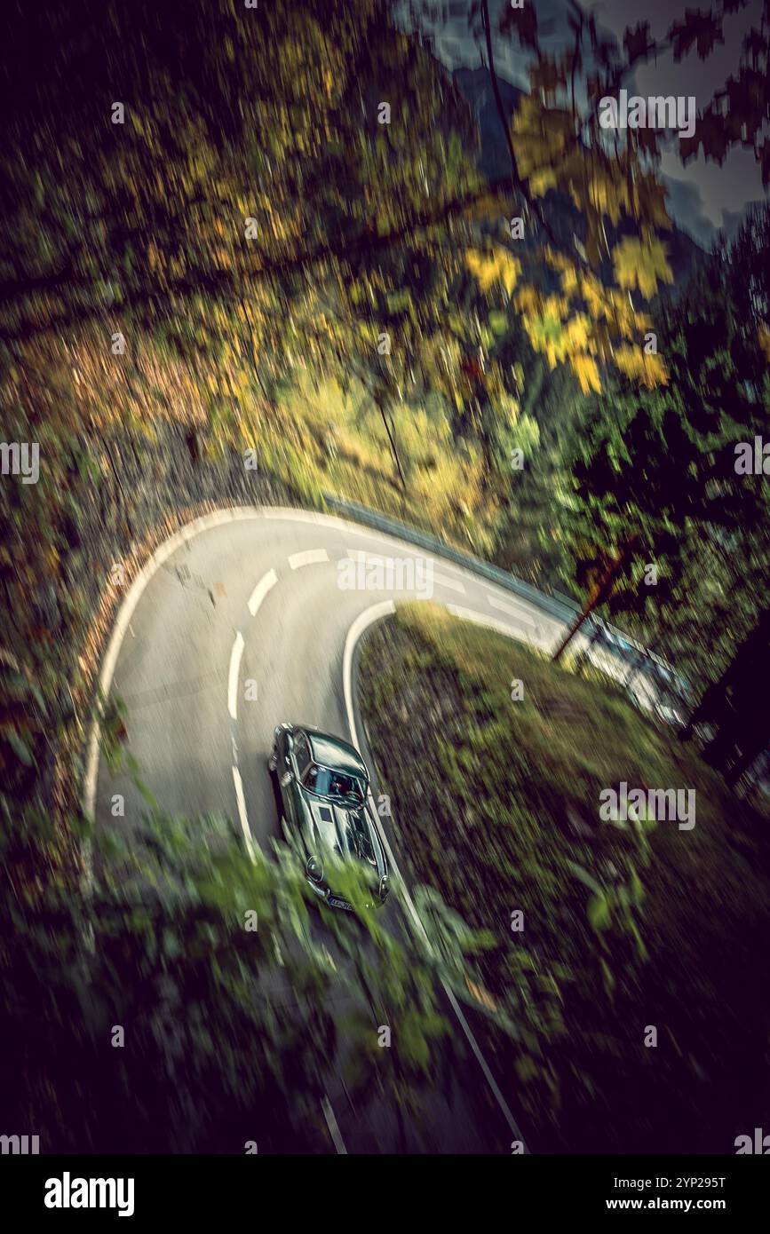 Classic Jaguar e-Type alla gara di auto d'epoca, Jochpass Oldtimer Memorial, Germania Foto Stock