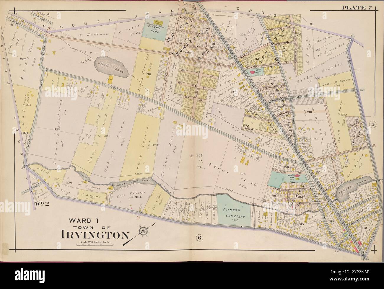 Essex County, V. 3, Double Page Plate No. 7 [Mappa delimitata da Tiffany PL., Clinton Ave., Union Ave., Irving PL.] 1906 di A.H. Mueller (editore) Foto Stock