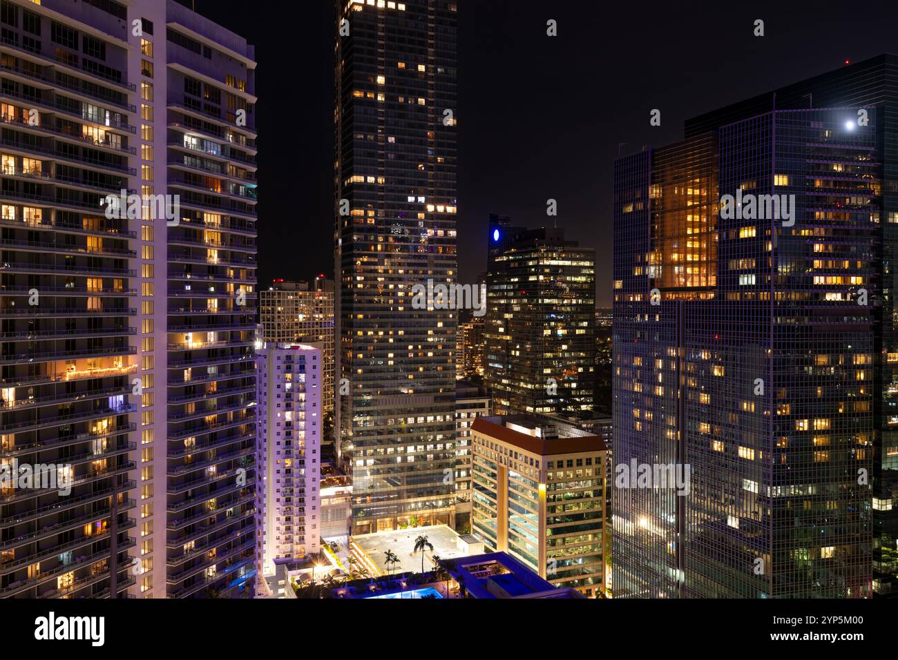 Edifici per uffici e appartamenti a Brickell, Downtown, Miami, Florida, Stati Uniti Foto Stock
