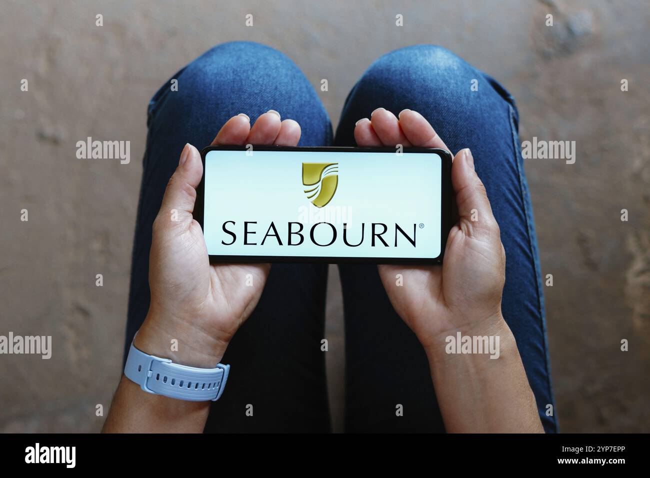 In questa immagine, il logo Seabourn Cruise Line viene visualizzato sullo schermo di uno smartphone Foto Stock