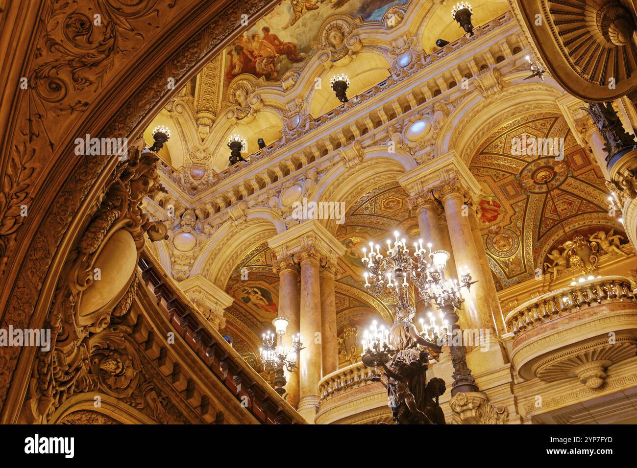 PARIGI, FRANCIA, 14 MARZO 2017 : interni, affreschi e dettagli architettonici del palais Garnier, Opera di Parigi, 14 marzo 2017 a Parigi, Francia, Foto Stock