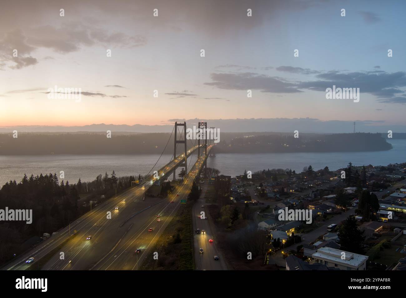 Il ponte di Tacoma Narrows al tramonto Foto Stock
