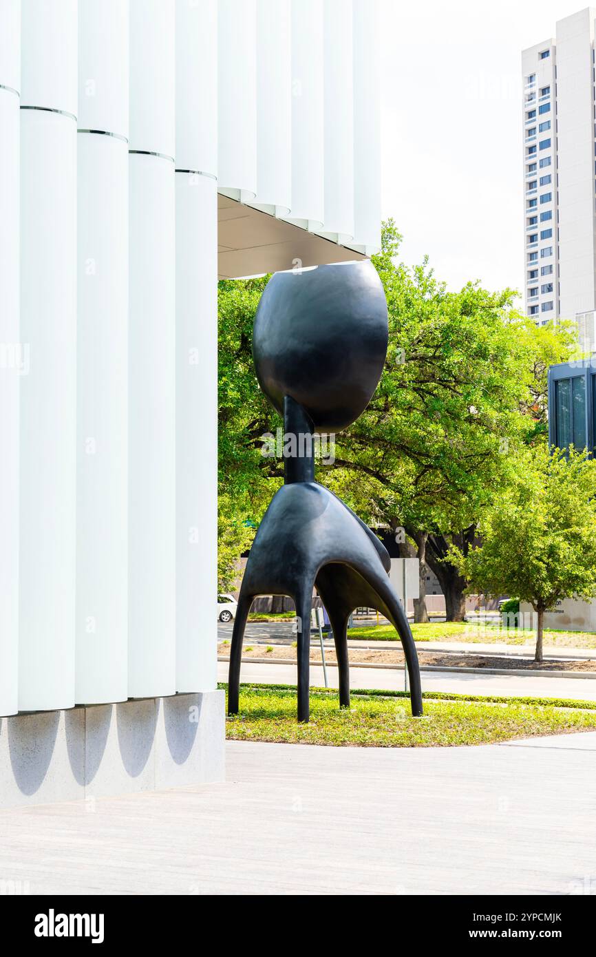 "Satellite" (2022) di Simone Leigh del Nancy and Rich Kinder Building, Museum of fine Arts Houston, Houston, Texas, USA Foto Stock