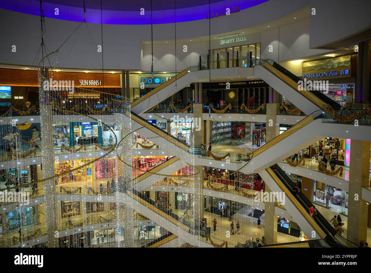 Pavilion Shopping Mall at Christmas Time, Bukit Bintang, Kuala Lumpur, Malesia Foto Stock