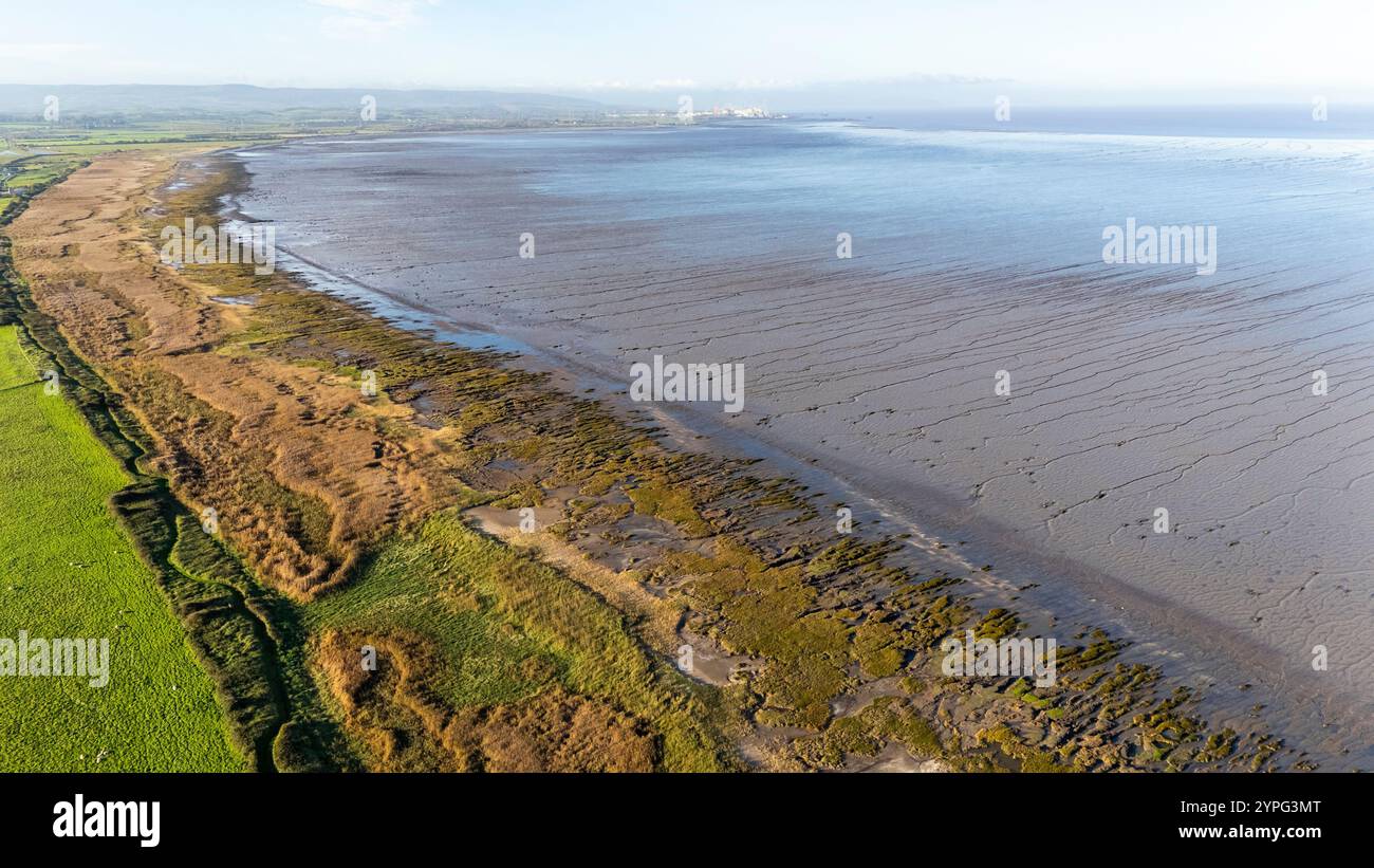 Bridgewater Bay e il cantiere della centrale nucleare Hinkley Point C, Somerset, Regno Unito Foto Stock