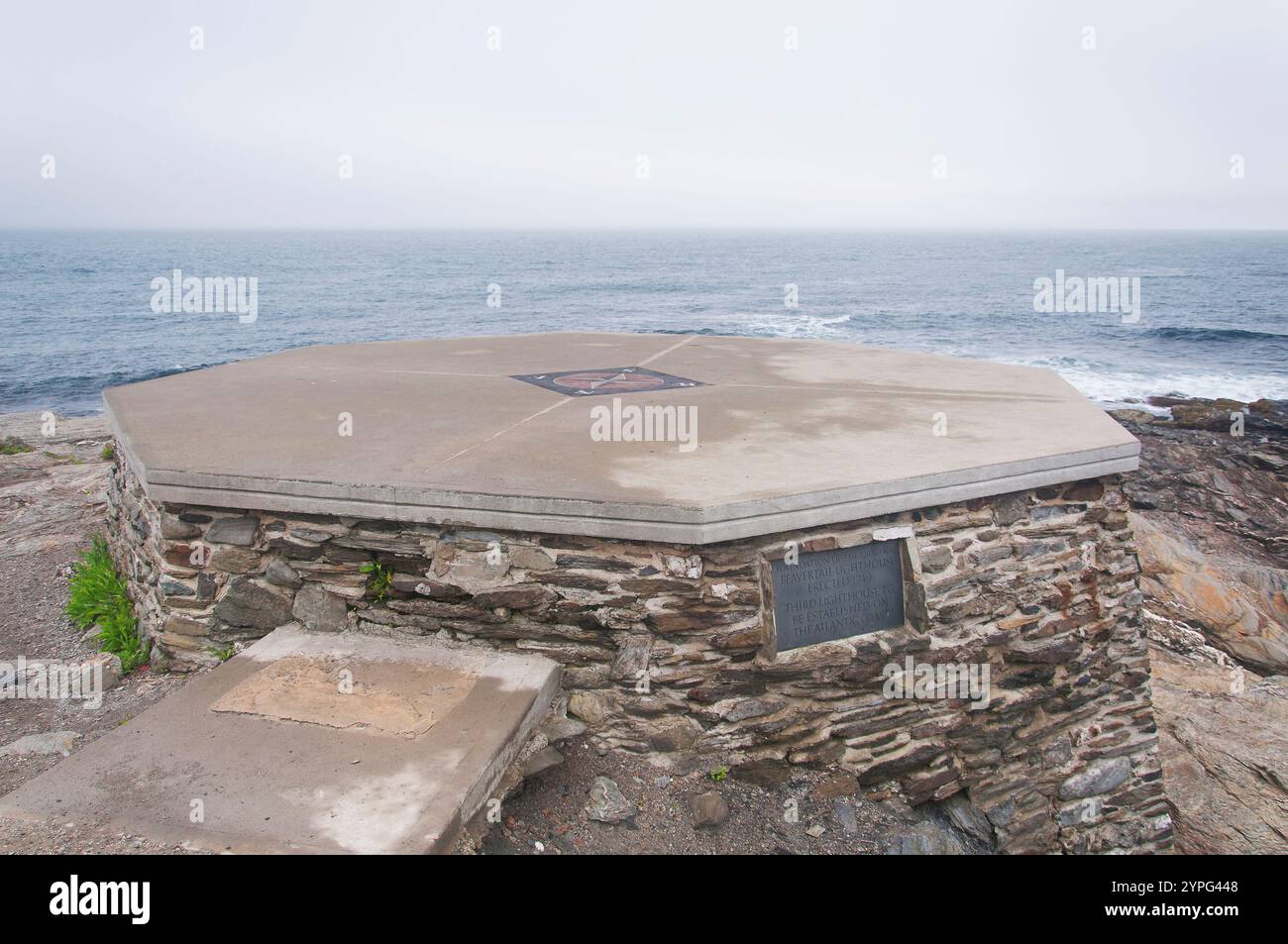 il sito storico originale della casa faro a coda di ponte del 1749 a jamestown rhode island. Foto Stock