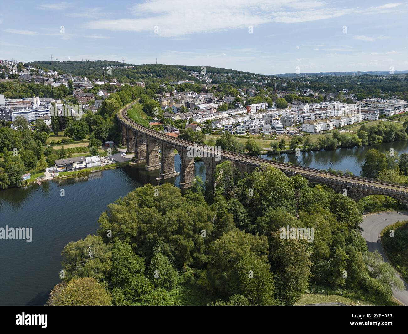 La ? Viadotto della Ruhr? Tra le città di Herdecke e Hagen attraversa il fiume Ruhr come viadotto ferroviario e si trova nella Renania settentrionale-Vestfalia. Il Foto Stock