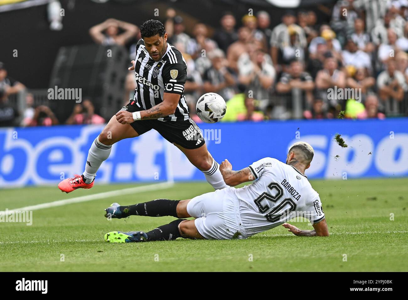 Buenos Aires, Argentina. 30 novembre 2024. MG e Botafogo, validi per la finale della Copa Libertadores da América 2024, tenutasi presso lo stadio Monumental de Nunez, a Buenos Aires, Argentina, questo sabato (30). Crediti: Gabriel Sotelo/FotoArena/Alamy Live News Foto Stock