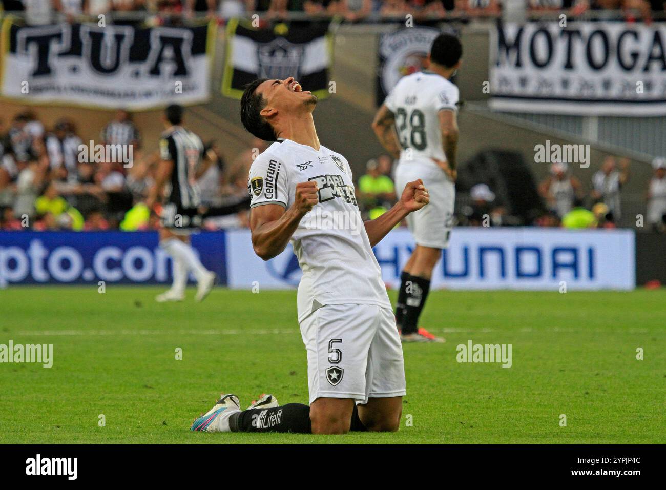Buenos Aires, Argentina. 30 novembre 2024. Danilo Barbosa di Botafogo, celebra dopo l'ultima partita di calcio tra l'Atletico Mineiro brasiliano e il Botafogo brasiliano della Copa CONMEBOL Libertadores 2024, allo Stadio Monumental de Nunez, a Buenos Aires, Argentina, il 30 novembre 2024. Foto: Piscina Pelaez Burga/DiaEsportivo/Alamy Live News crediti: DiaEsportivo/Alamy Live News Foto Stock