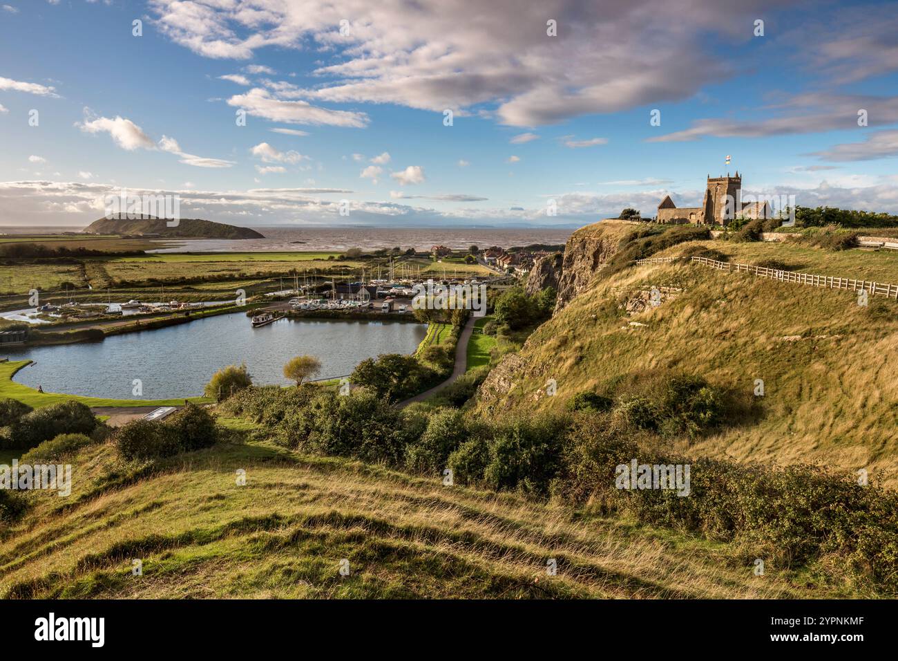 Vista in salita; Looking to Brean Down; Somerset; Regno Unito Foto Stock