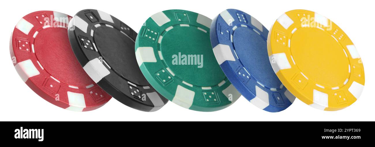 Diverse chip del casinò isolate su bianco, set Foto Stock