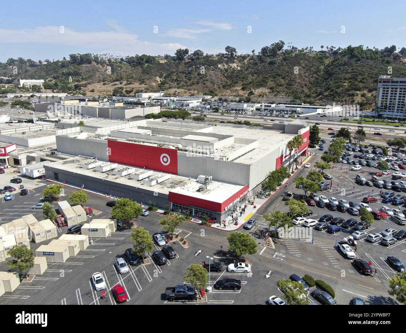 Punto vendita al dettaglio target. Target vende articoli per la casa, abbigliamento ed elettronica. San Diego, California, Stati Uniti, 16 agosto 2020, nord America Foto Stock