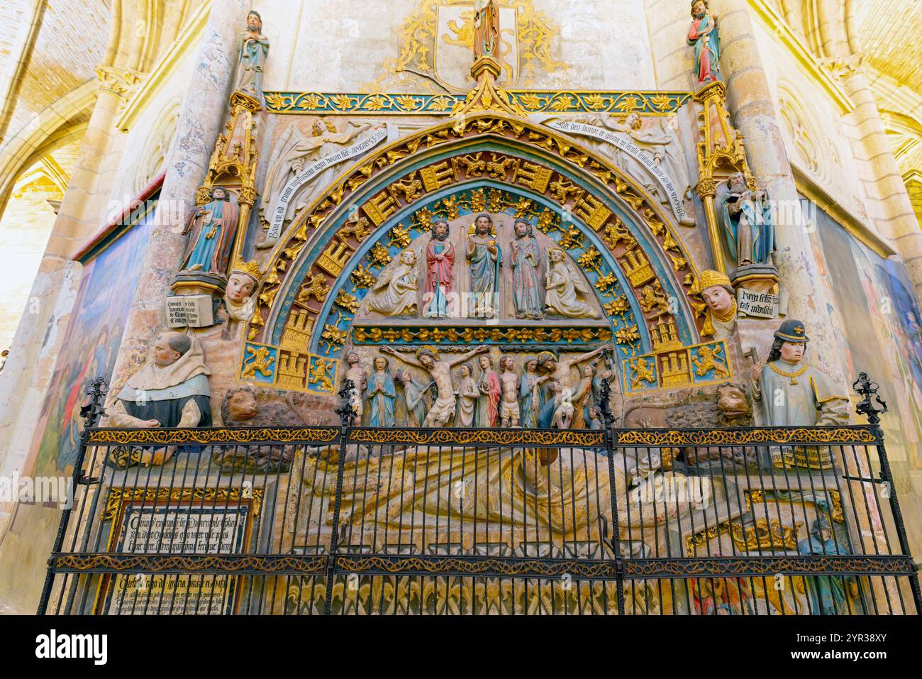 Sepolcro di re Ordoño II, Cattedrale di León. La cattedrale di Santa María de Regla de León è il famoso monumento della città. La storia inizia in t Foto Stock