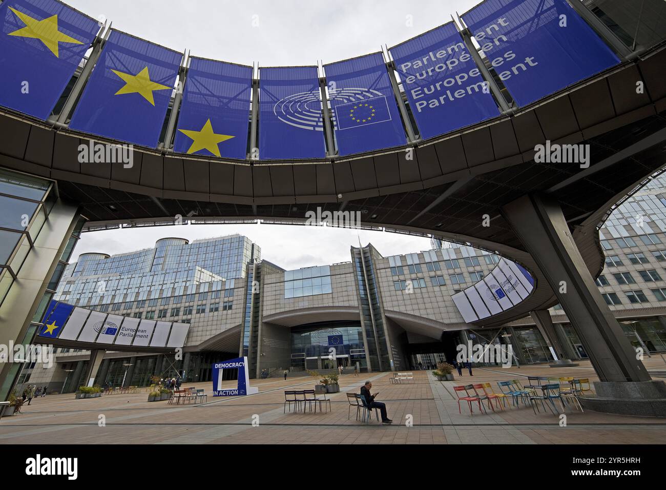Ingresso all'edificio Altiero Spinelli, moderno complesso edilizio del Parlamento europeo, Bruxelles, Belgio, Europa Foto Stock