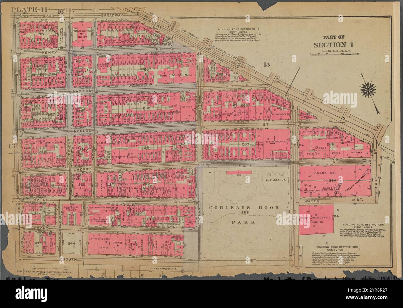 Targa 14, parte della sezione 1: [Delimitata da East Broadway, Grand Street, East Street, Water Street, Corlears Street, South Street e Montgomery Street] 1930 Foto Stock