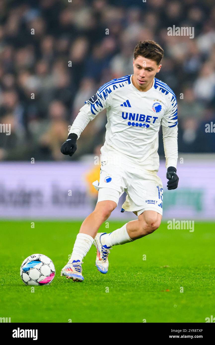 13 (FCK) - Rodrigo Huescas. Superliga: FC København mod FC Nordsjælland - 02.12.2024. København, Danmark. 2 dicembre 2024. Regno Unito: FC Copenhagen vs F Foto Stock