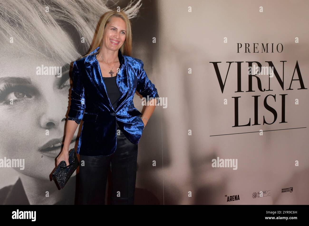 Isabella Borromeo bei der Preisverleihung Premio Virna Lisi 2024 im Teatro dell'Opera di Roma. ROM, 02.12.2024 Foto Stock