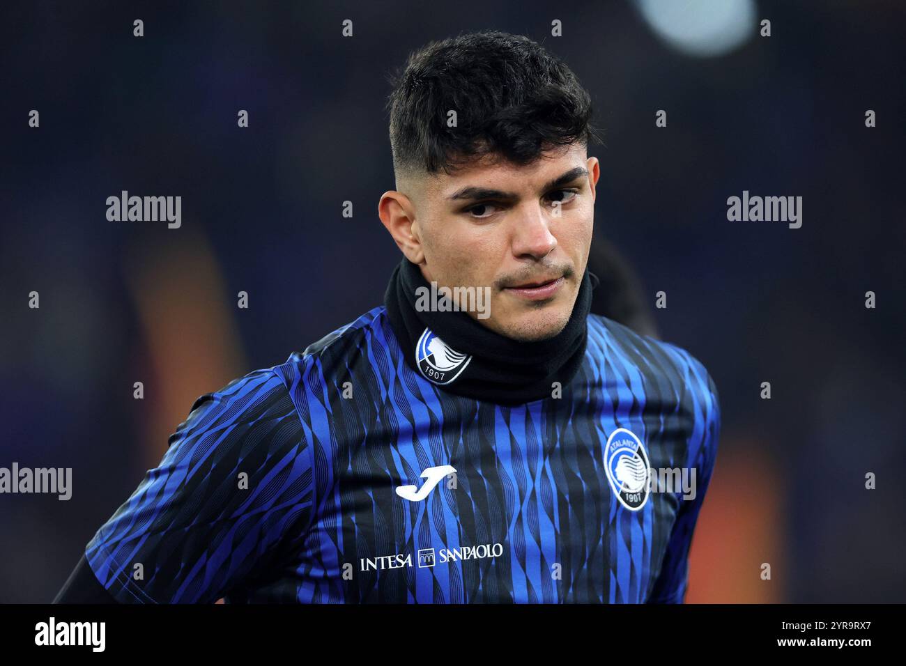 Roma, Italia. 2° dic, 2024. Raoul Bellanova dell'Atalanta guarda durante la partita di campionato italiano di serie A tra AS Roma e Atalanta B. Foto Stock