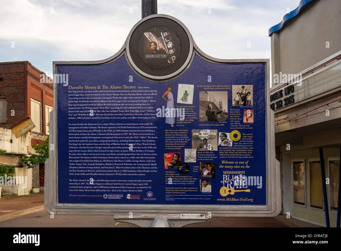Segnavia storica del Blues Trail a Jackson, Mississippi Foto Stock