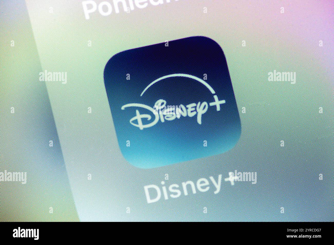 OSTRAVA, CECHIA - 27 LUGLIO 2024: App mobile Disney Plus per il servizio di streaming sullo schermo LCD del dispositivo iOS Foto Stock