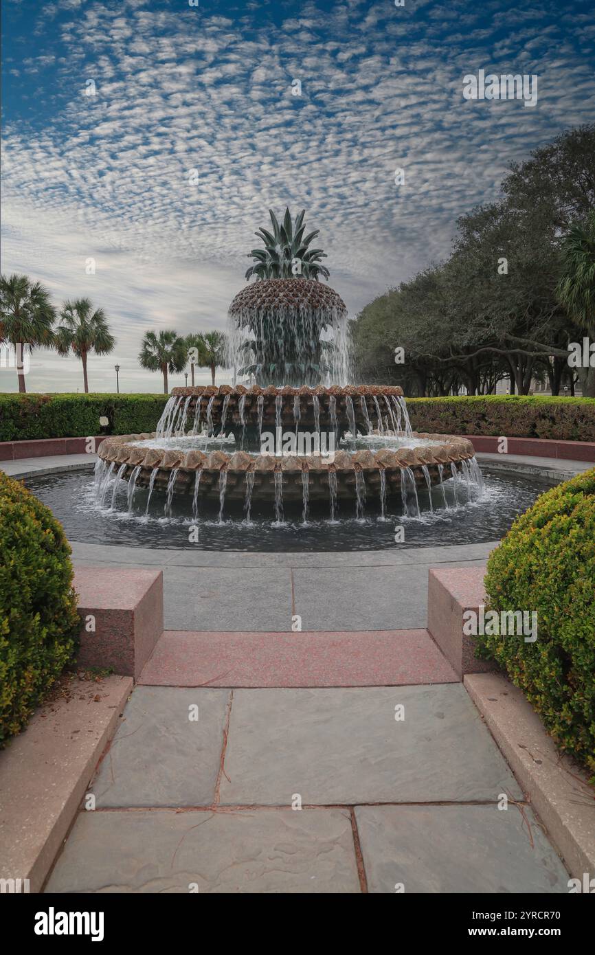 Pineapple Fountain presso il Waterfront Park di Charleston, South Carolina Foto Stock