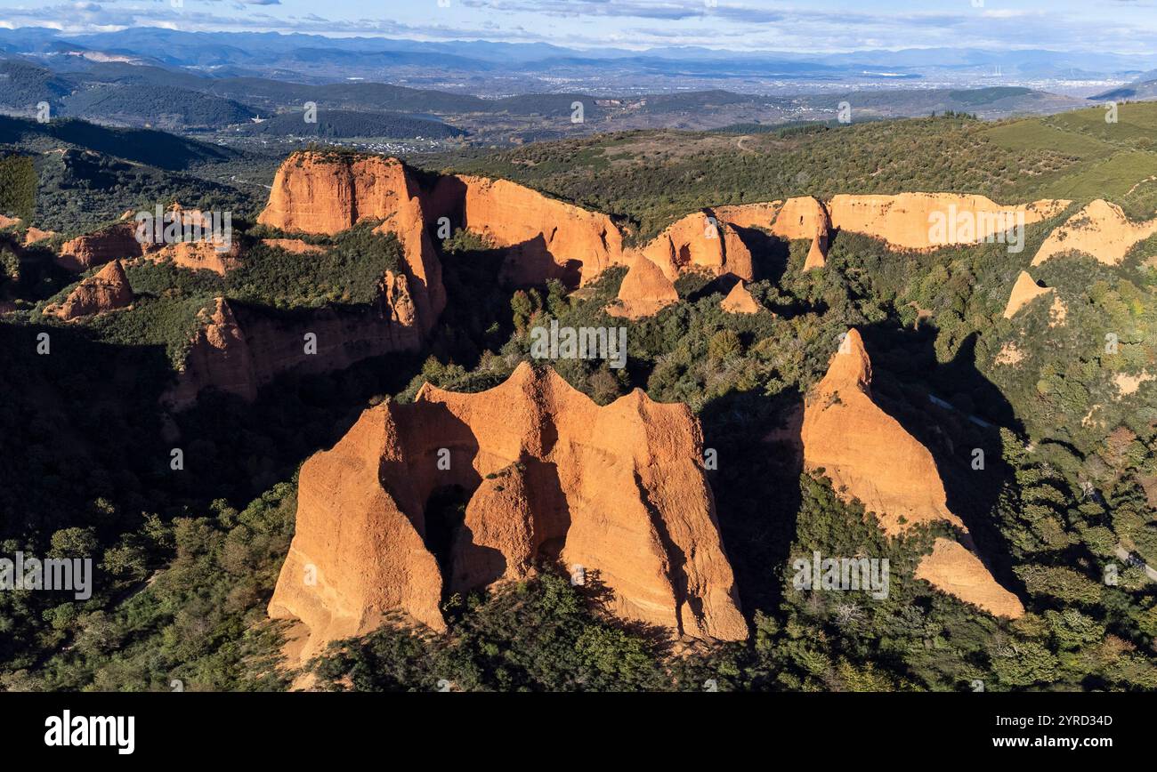 Las Médulas, Monumento-zona archeologica di Las Médulas, miniere a cielo aperto dell'antico Impero Romano, Comunità autonoma di Castiglia e León, Spagna. Foto Stock