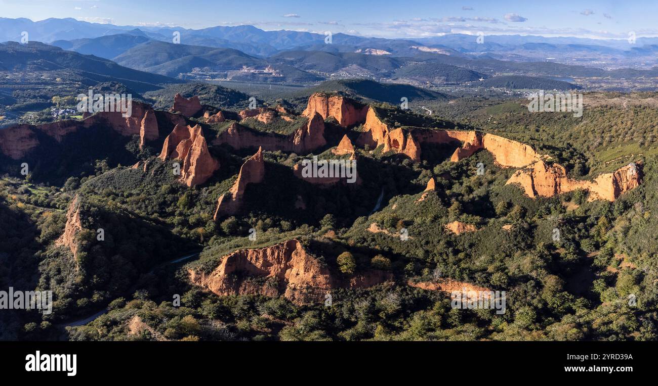 Las Médulas, Monumento-zona archeologica di Las Médulas, miniere a cielo aperto dell'antico Impero Romano, Comunità autonoma di Castiglia e León, Spagna. Foto Stock