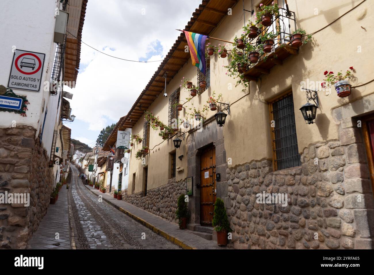 Cusco è una città storica situata in Perù che un tempo era la capitale dell'Impero Inca. Con le sue strade acciottolate e l'architettura coloniale, Cusco i. Foto Stock