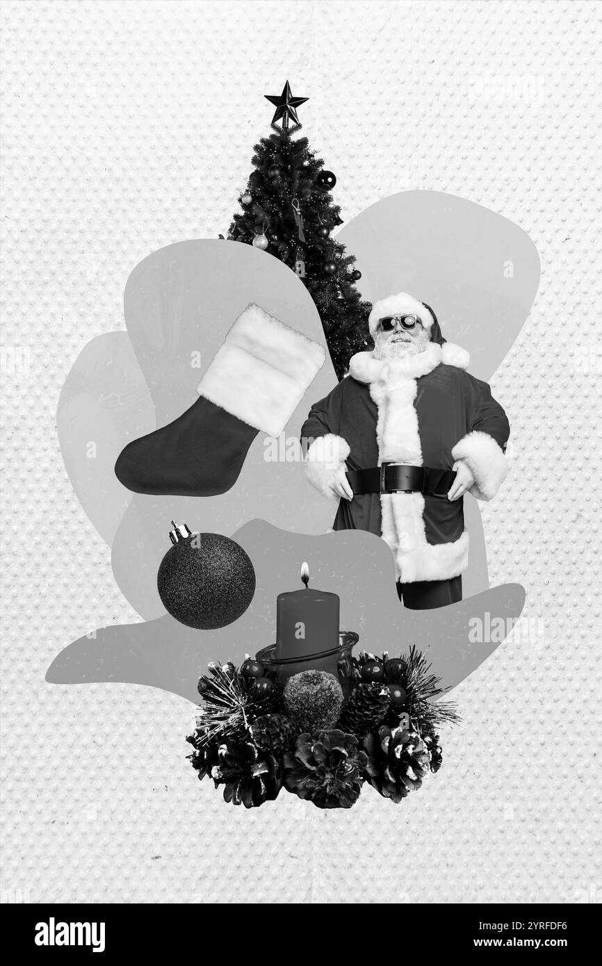 Collage foto cartolina di vecchio grasso san nicola indossare occhiali da sole vicino abete albero natale ornamento abete rosso candela decorazione isolato su sfondo blu Foto Stock